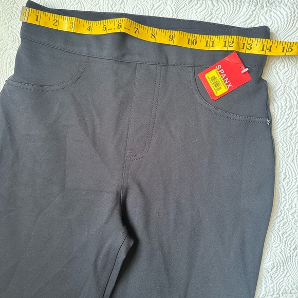 SPANX Charcoal Leggings - Picture 6 of 9